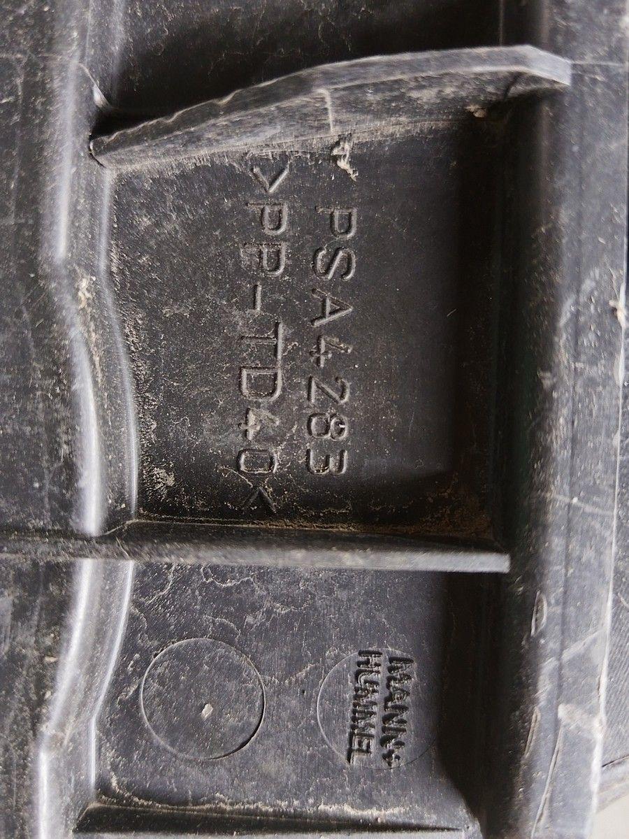 Корпус воздушного фильтра 0LJIGT Peugeot 308 купить с доставкой