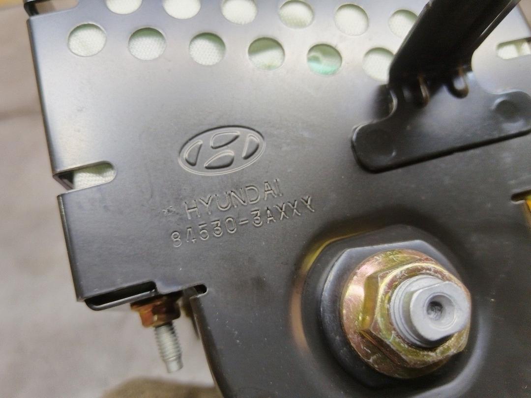 Подушка безопасности пассажира 2LZJUK Hyundai Trajet купить с доставкой. Огромный выбор запчастей и марок авто. У нас есть практически все.