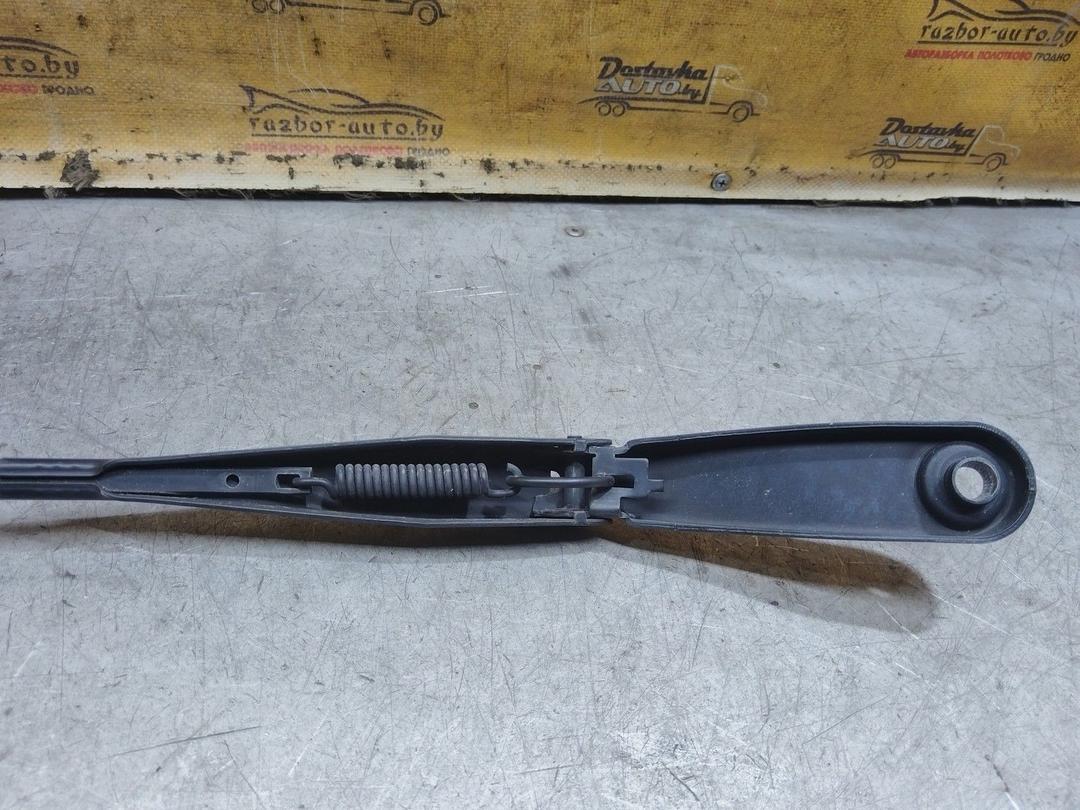 Щеткодержатель (поводок стеклоочистителя, дворник) 57CW30 Ford Mondeo купить в магазине запчастей бу