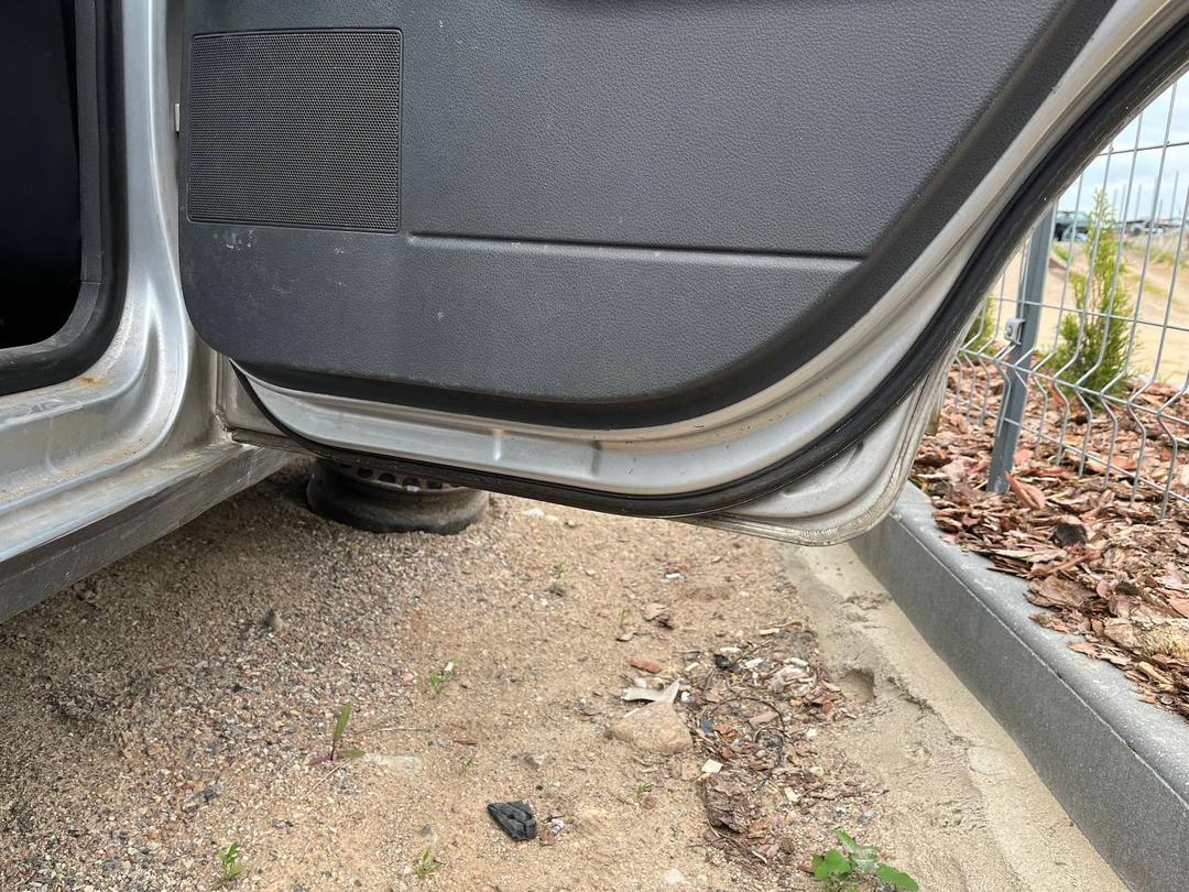 Дверь задняя правая 8OW5LK Volkswagen Polo купить в магазине запчастей бу