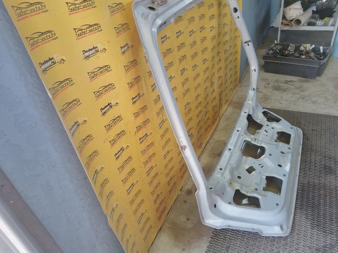 Крышка багажника (дверь 3-5) CB7E74 Nissan Primera undefined