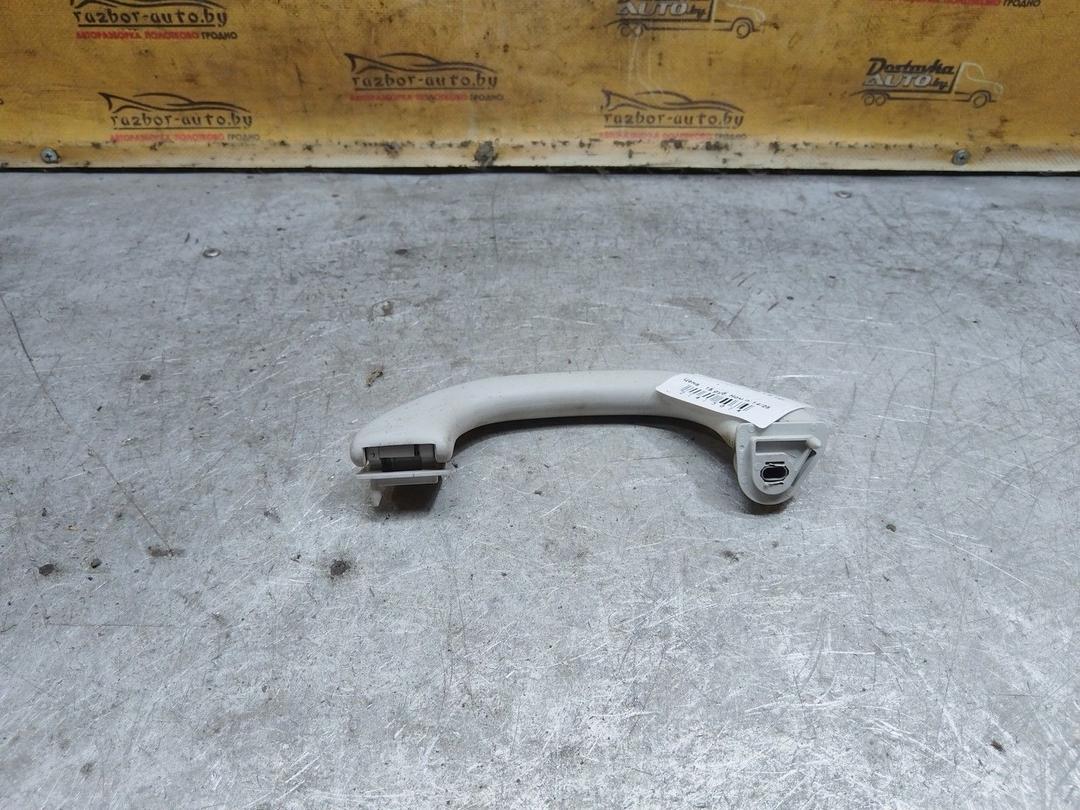 Ручка внутренняя потолочная MLNU95 Seat Toledo купить