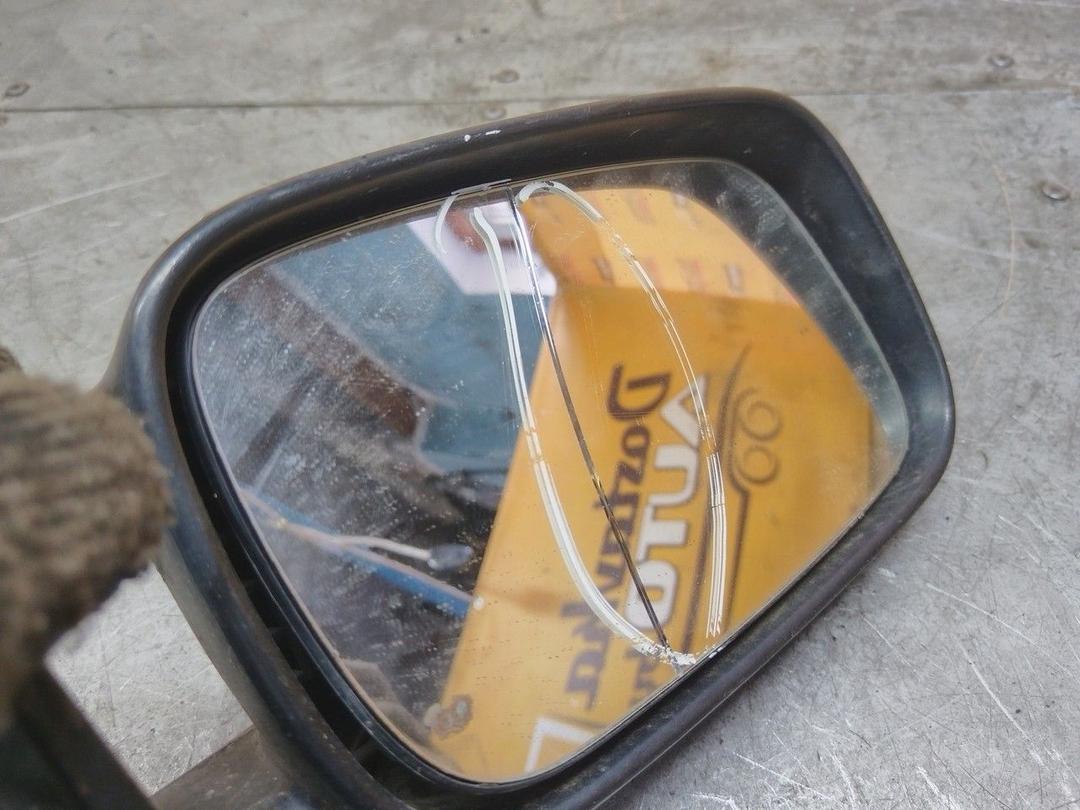 Зеркало наружное правое 3C2HHM Volkswagen Passat купить в магазине запчастей бу