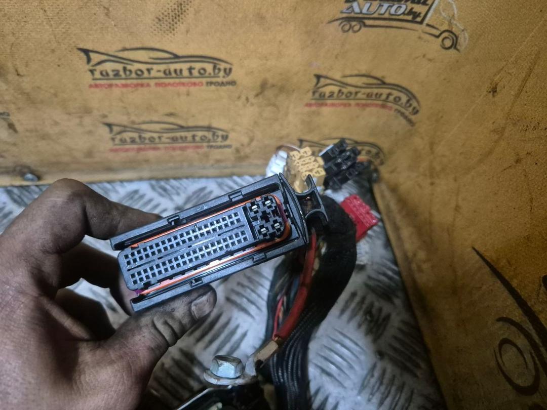 Проводка двигателя PV9Q0V Audi A4 undefined