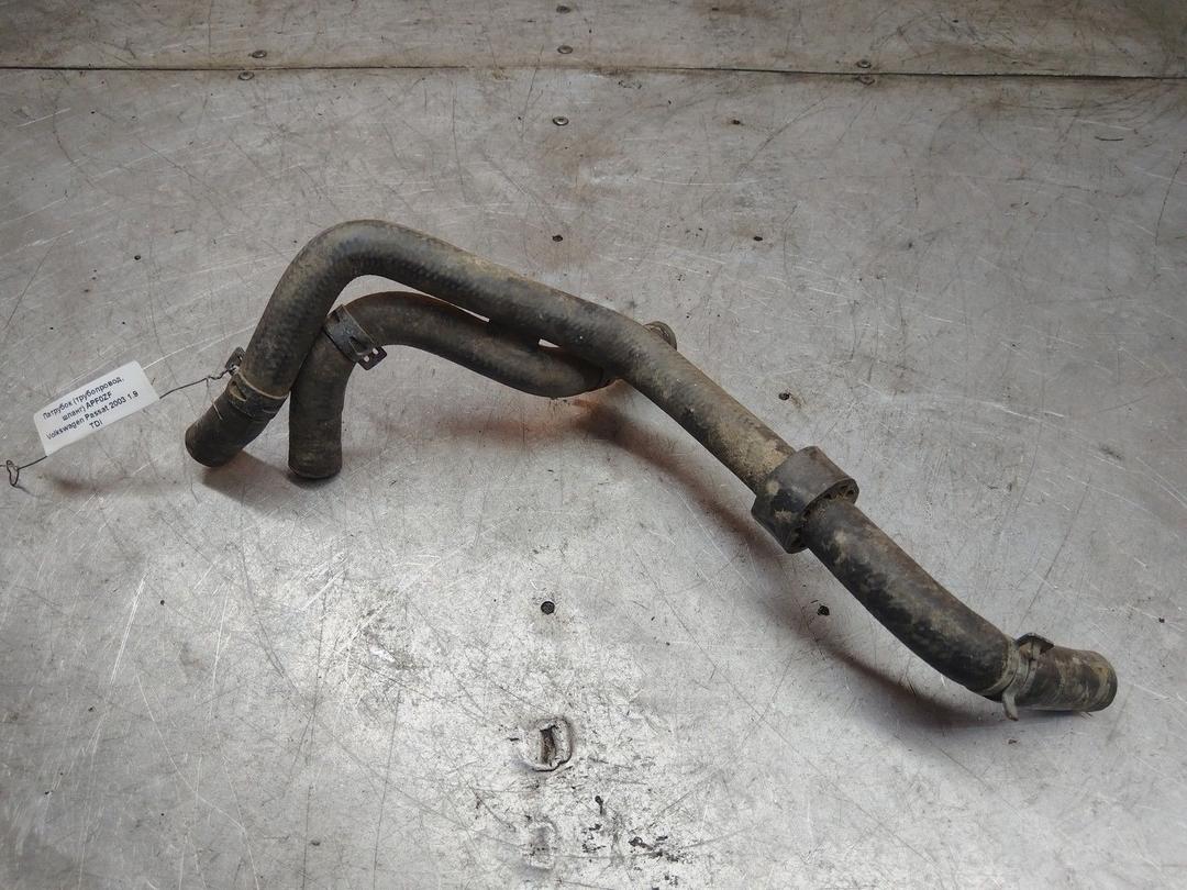 Патрубок (трубопровод, шланг) APF0ZF Volkswagen Passat