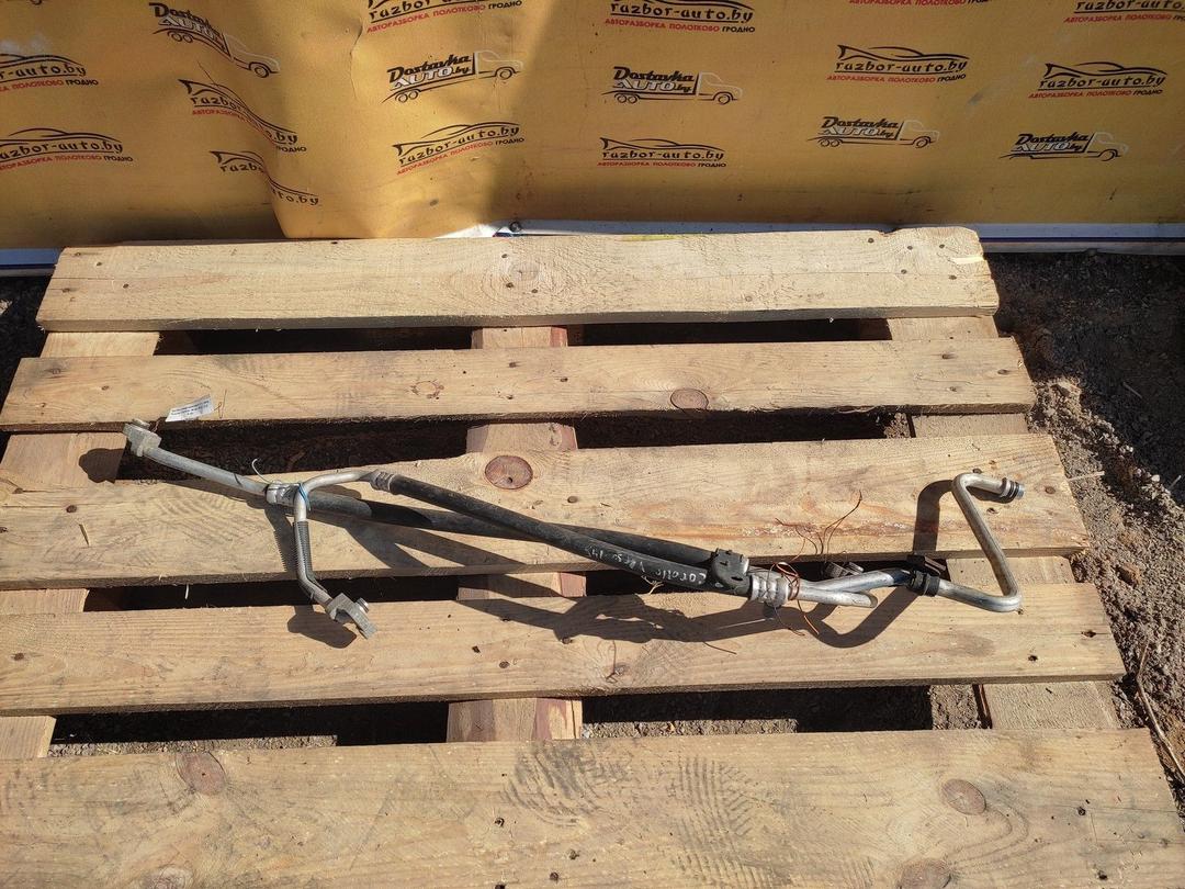 Трубка кондиционера 01Z8FQ Toyota Corolla Verso