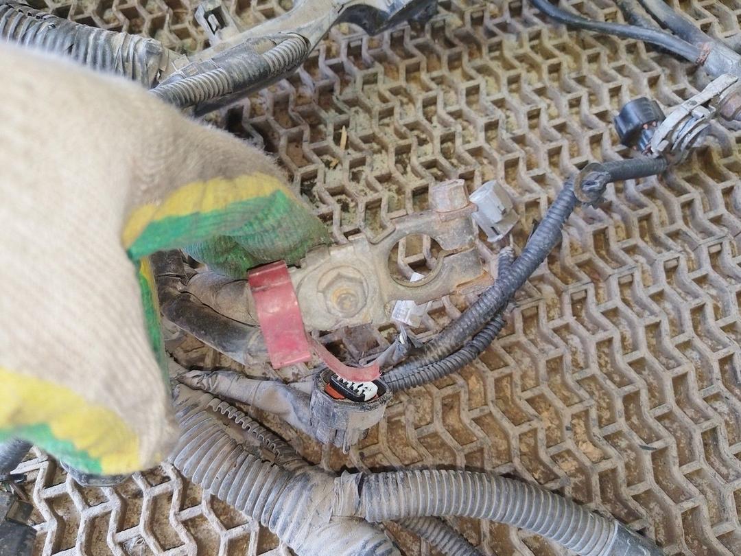 Проводка двигателя 2YM35C Toyota Avensis - Фото 18