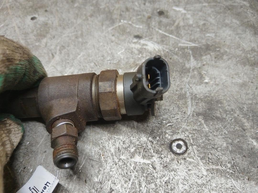 Форсунка I4HS33 Peugeot 206 купить в магазине запчастей бу