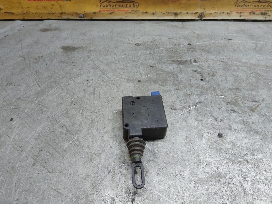 Активатор замка багажника BV4VDY Opel Omega купить с доставкой