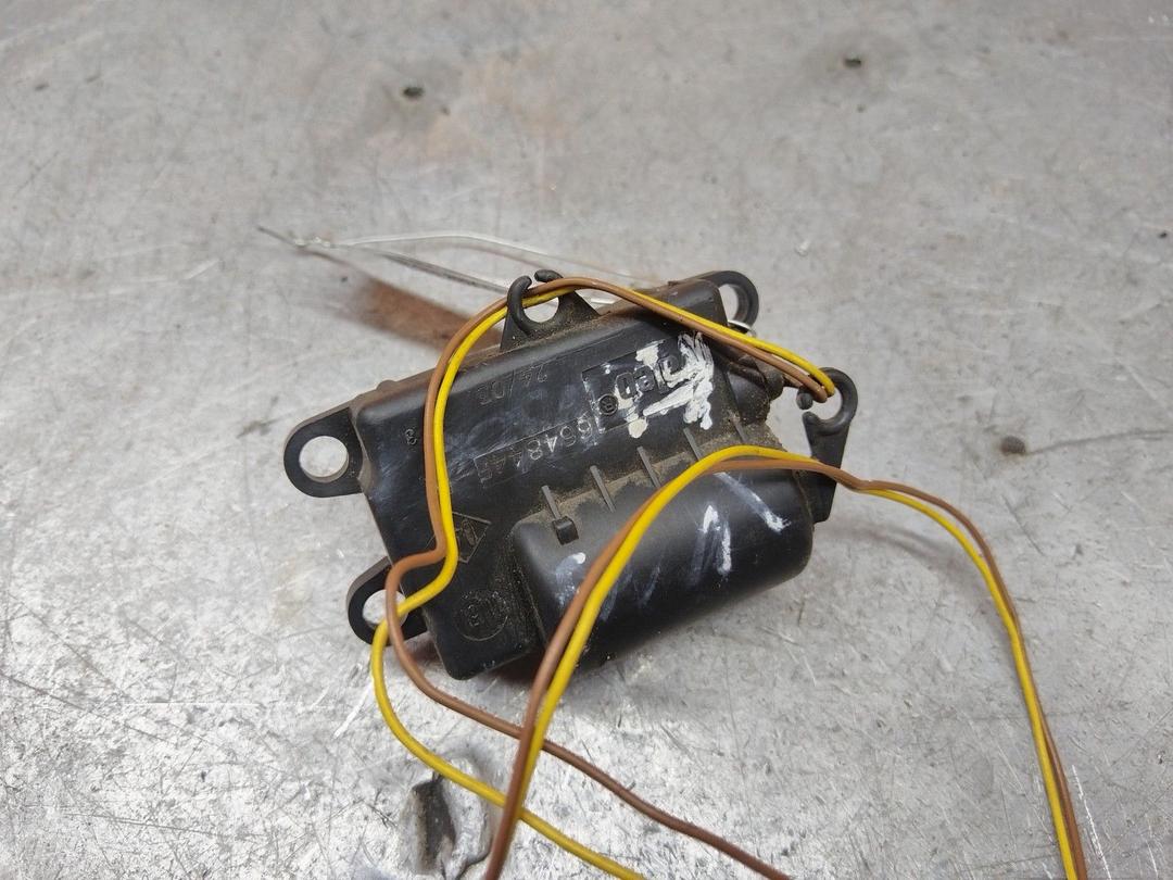 Моторчик заслонки печки B0BG7D Renault Clio - Фото 2