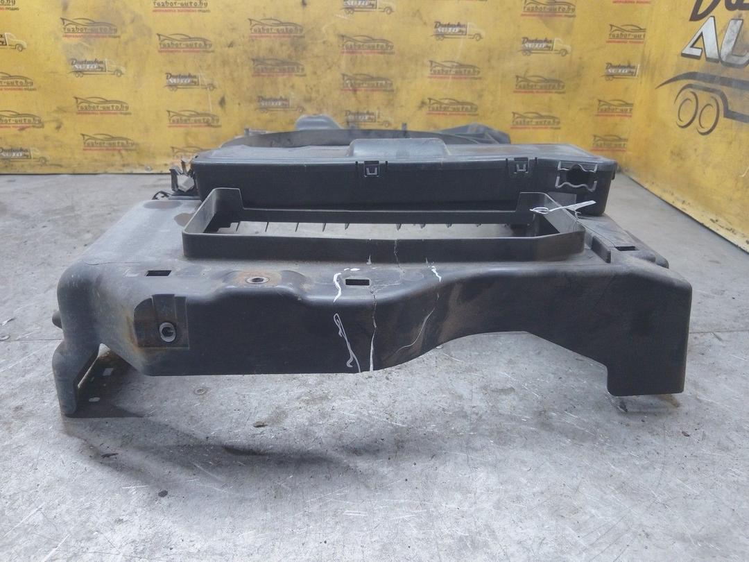 Диффузор вентилятора FBHAV1 Peugeot 407 купить с доставкой. Огромный выбор запчастей и марок авто. У нас есть практически все.