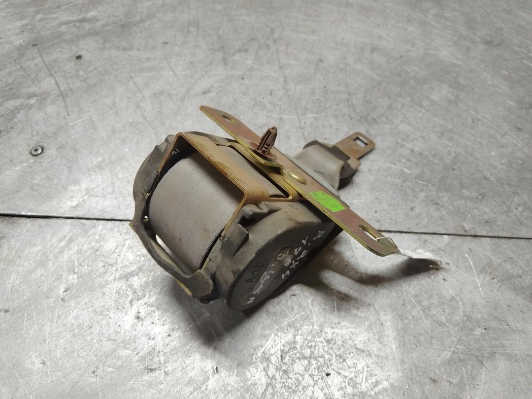 Ремень безопасности задний центральный R98ZEW Renault Scenic RX4