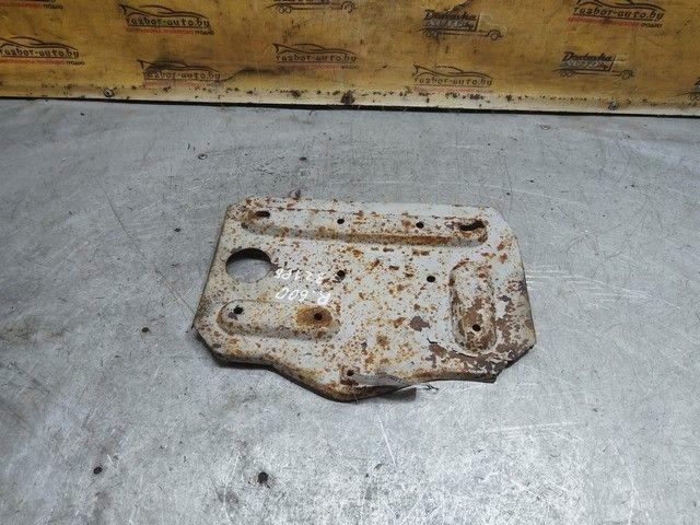 Полка аккумулятора 1DYFMR Rover 600