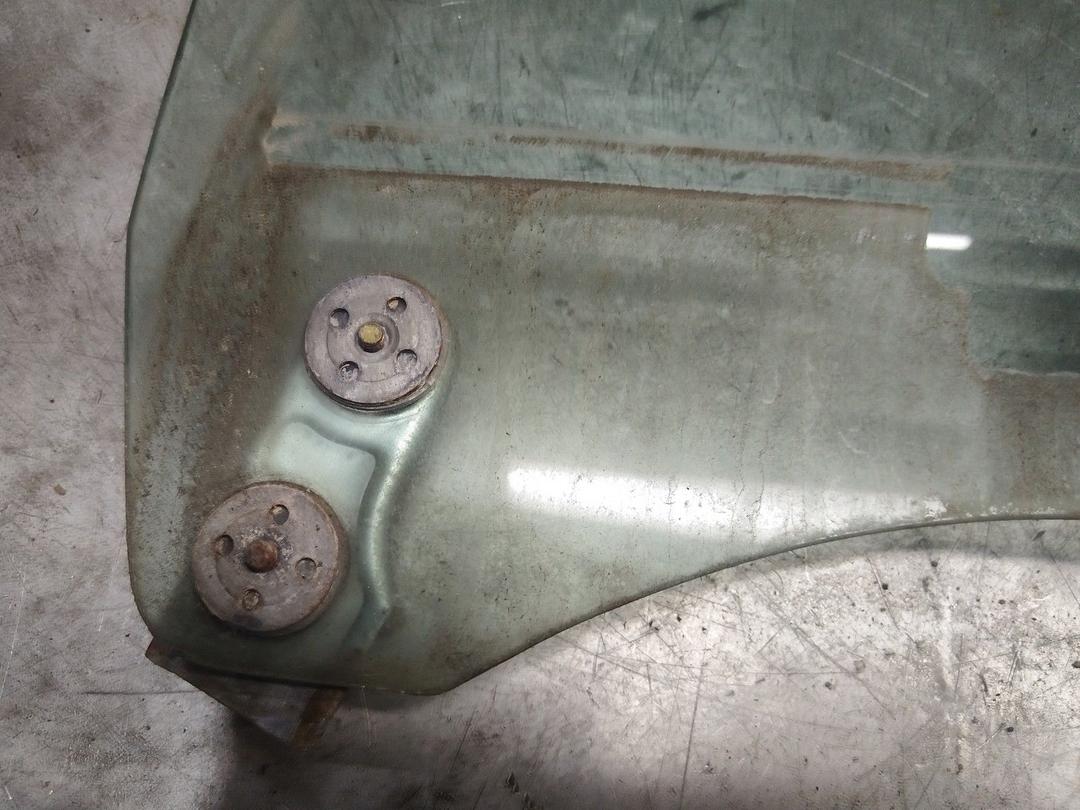 Стекло двери передней левой 156CZT Subaru Forester купить