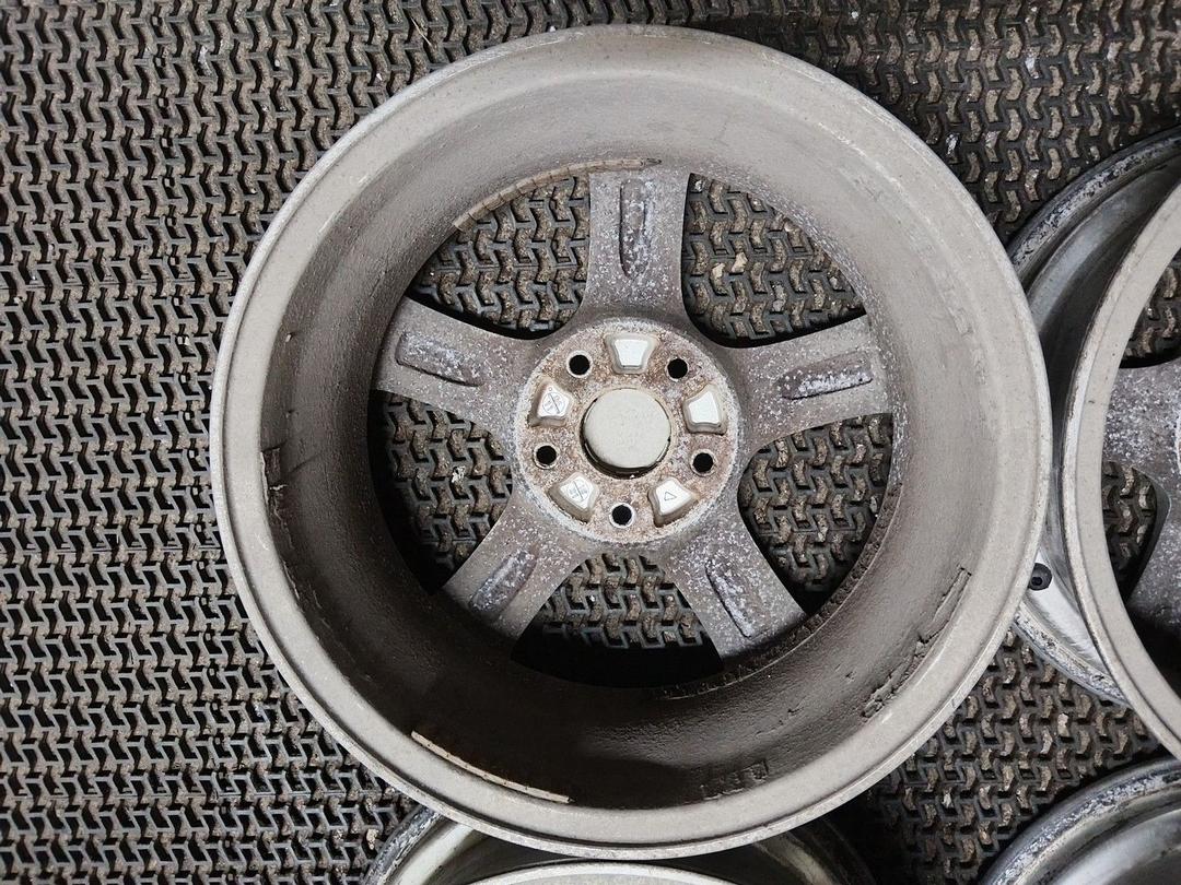 Диск литой R16, 5x114.3 Honda Accord 2005 QQ2HKC QQ2HKC Honda Accord undefined