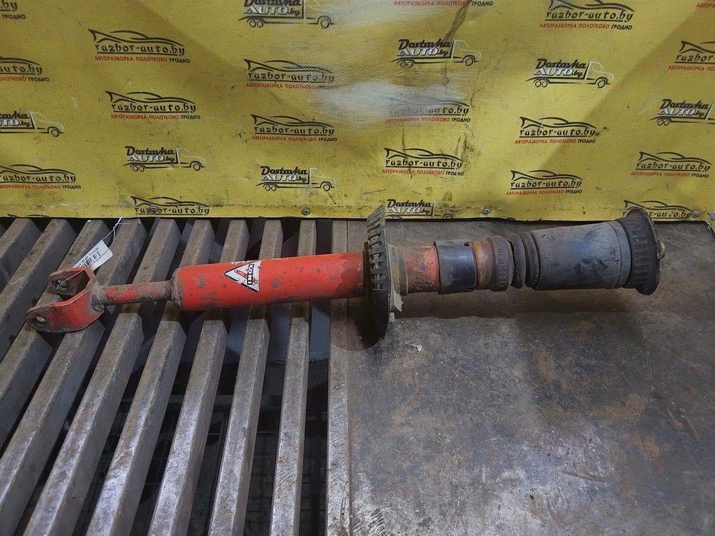 Амортизатор передний правый AJT2E7 Volkswagen Passat - Фото 1