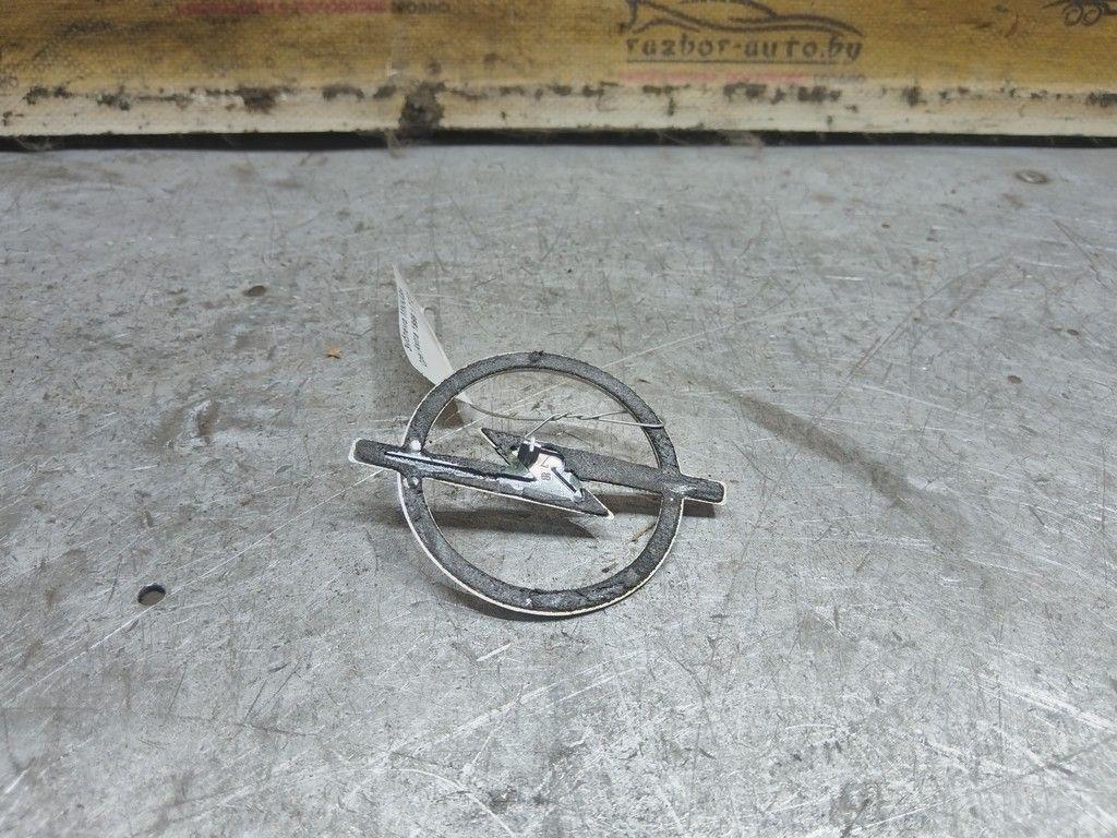 Эмблема MNNA9H Opel Astra - Фото 2