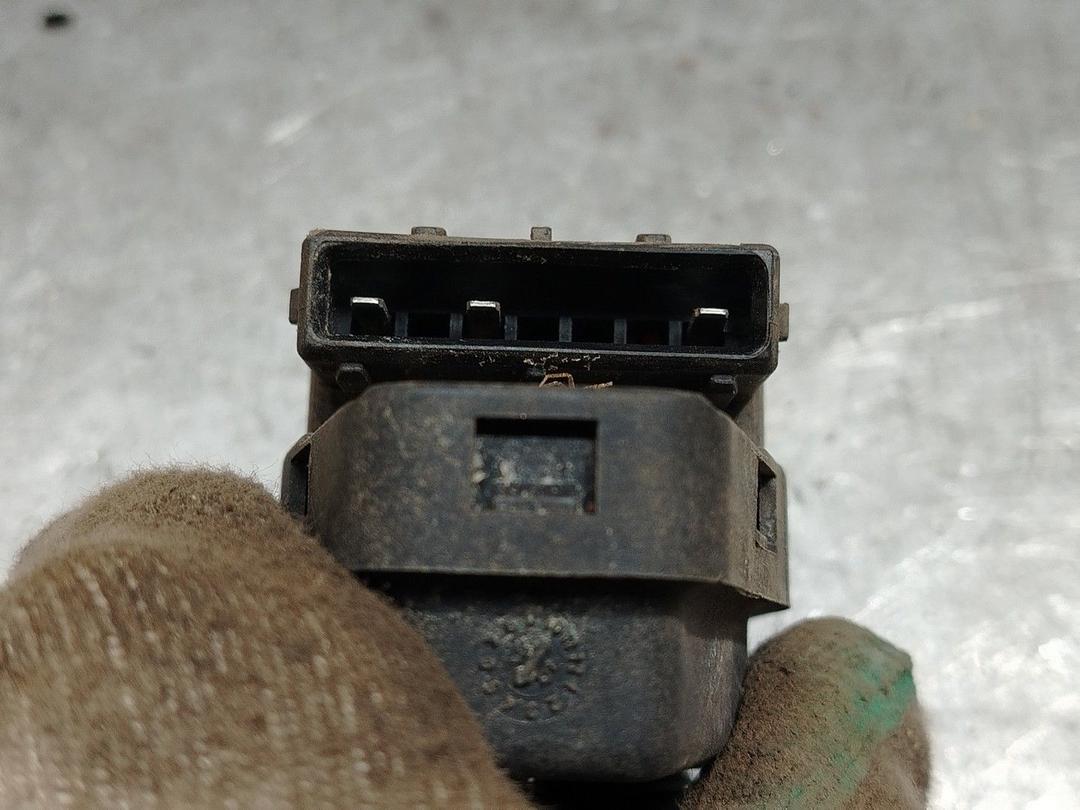 Корректор фар LM6MEU Peugeot 106 - Фото 3