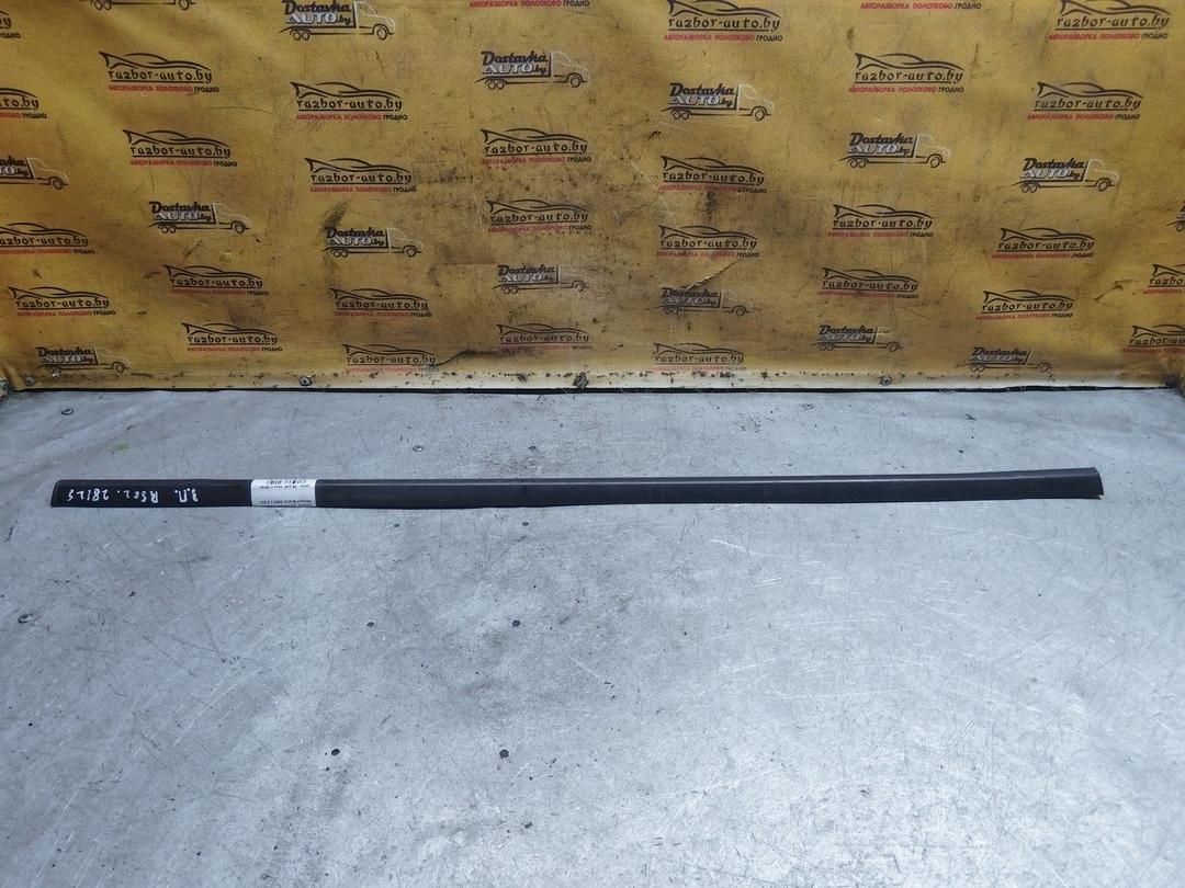 Молдинг стекла двери задней правой наружный MG5AJ6 Renault Scenic купить