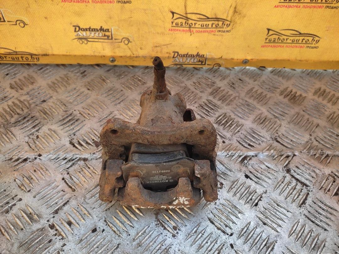 Суппорт задний правый 003E8I Audi 80 купить