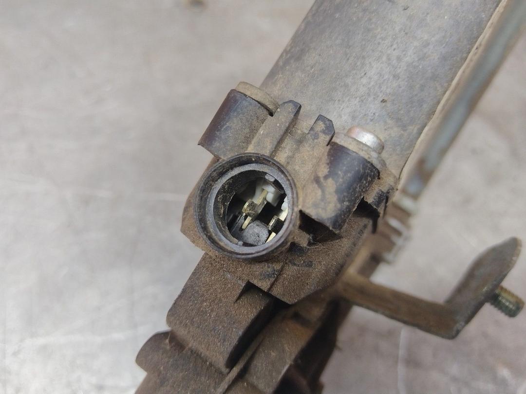 Стеклоподъемник электрический задний левый D772MN Renault Espace купить на авторазборке