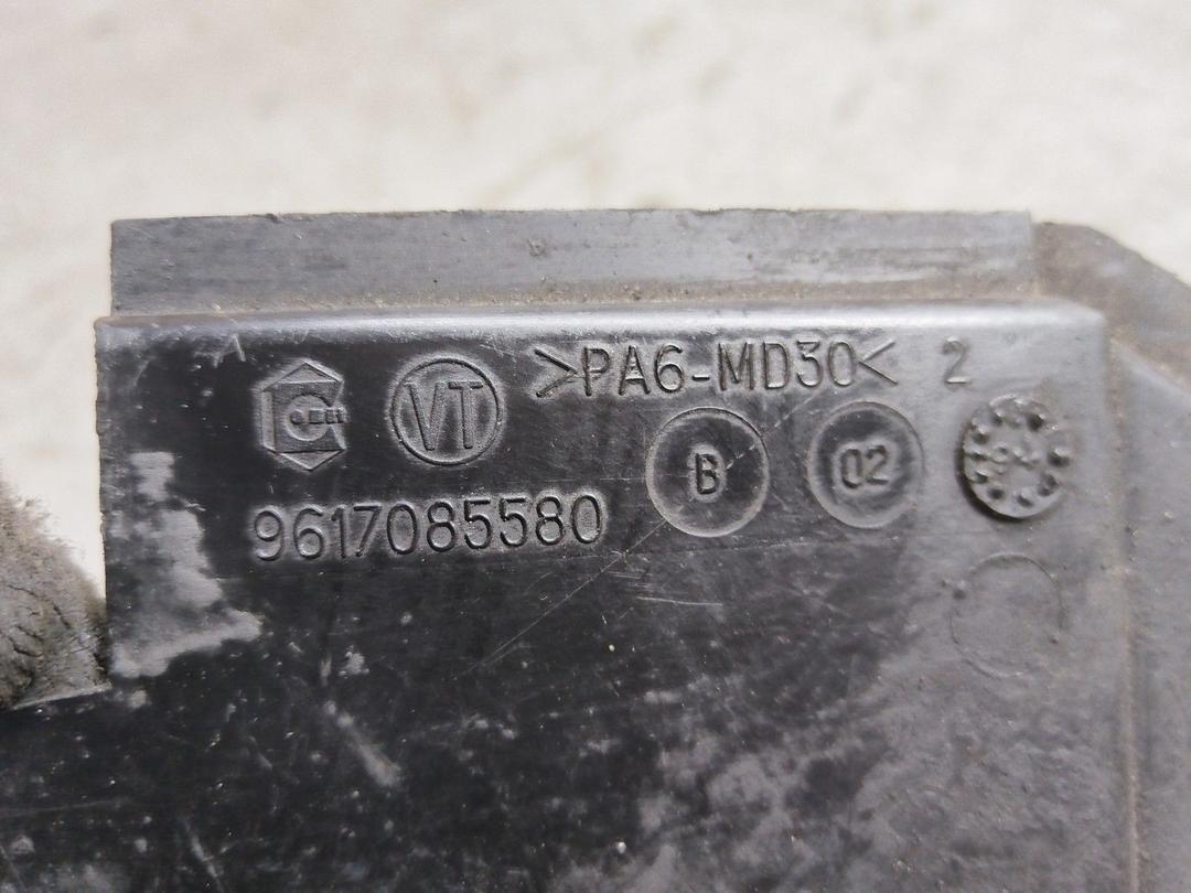 Защита (кожух) ремня ГРМ 40AI62 Citroen Evasion купить в магазине запчастей бу