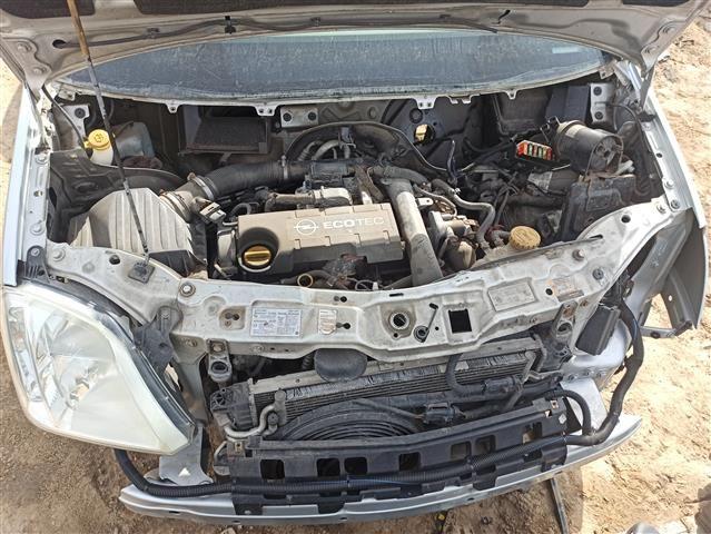 Двигатель 458566 Opel Meriva