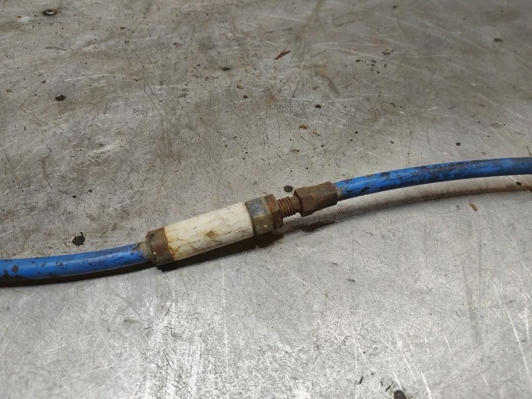 Трос сцепления Z7Z136 Audi 80 купить с доставкой