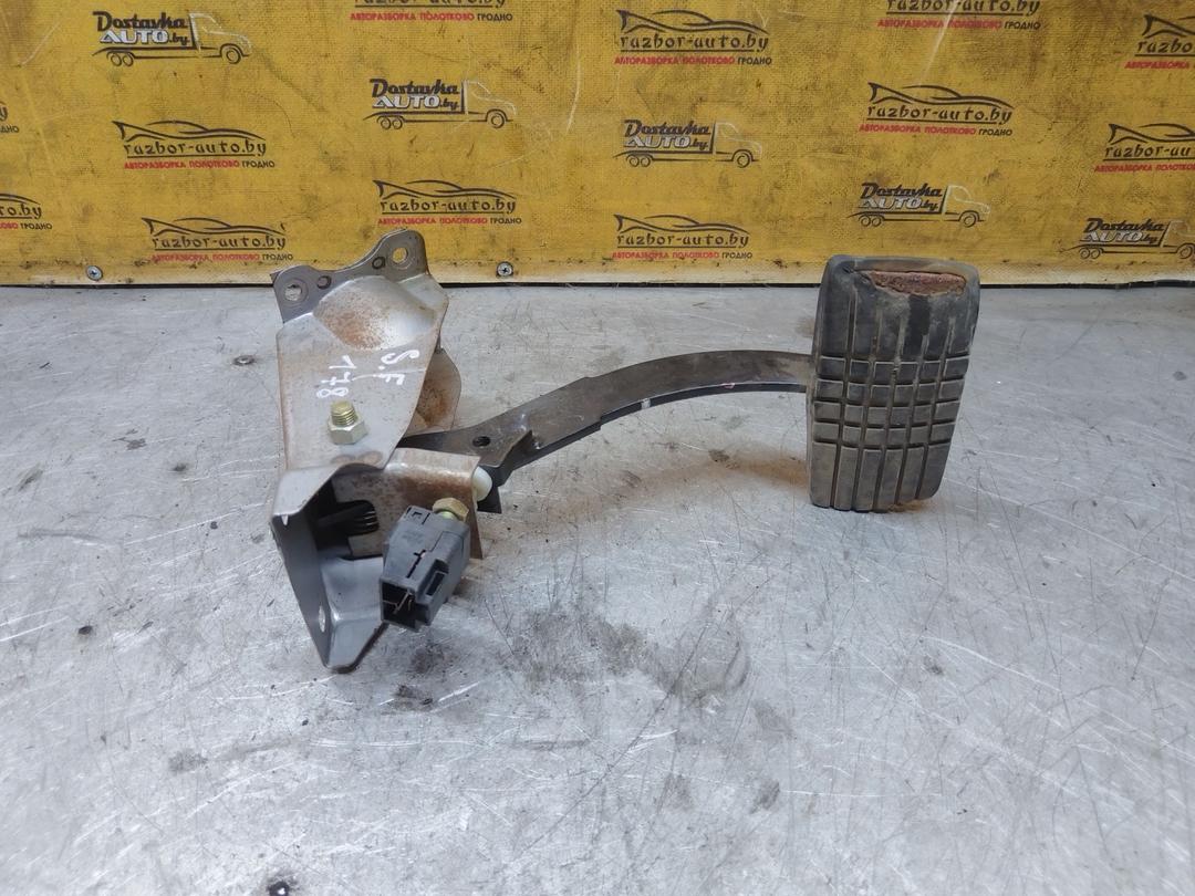 Педаль тормоза M148IN Subaru Forester