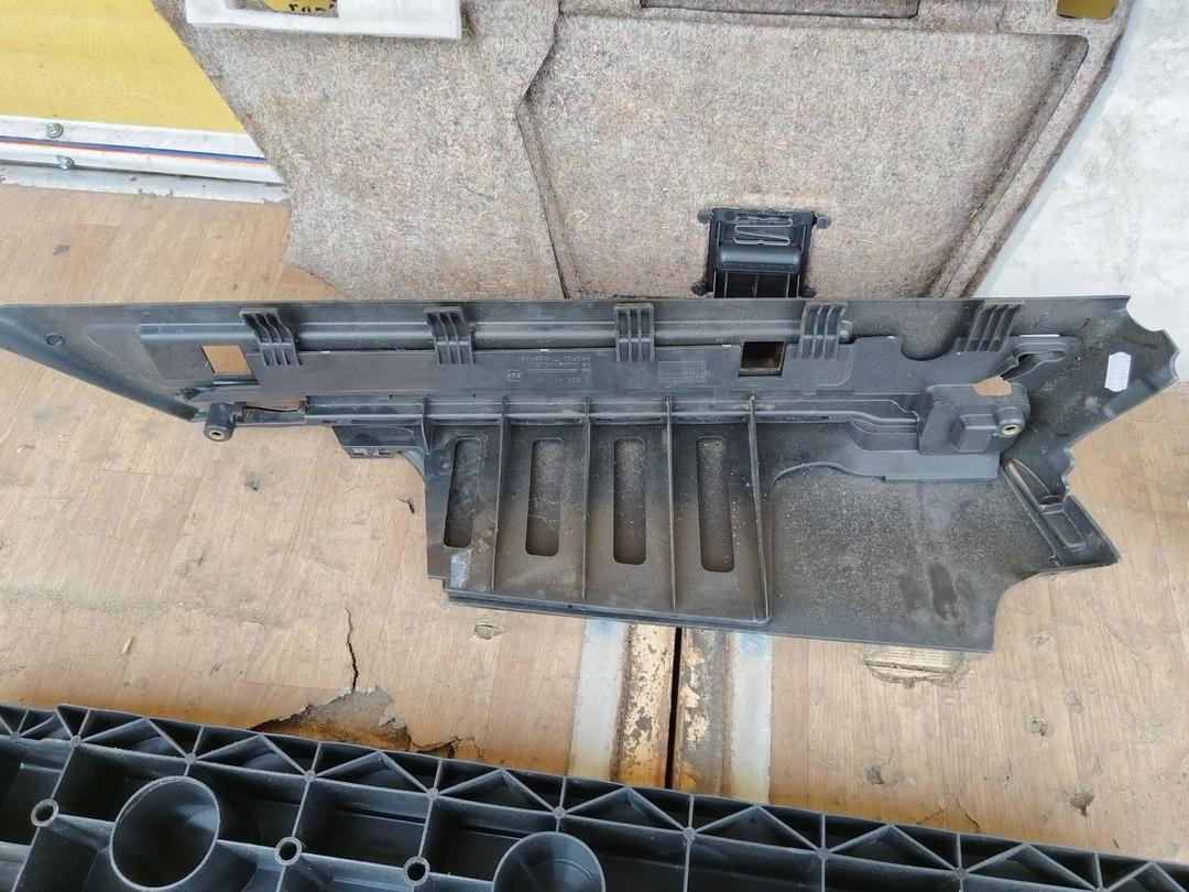 Обшивка крышки багажника NZ6OQS Opel Insignia купить с доставкой