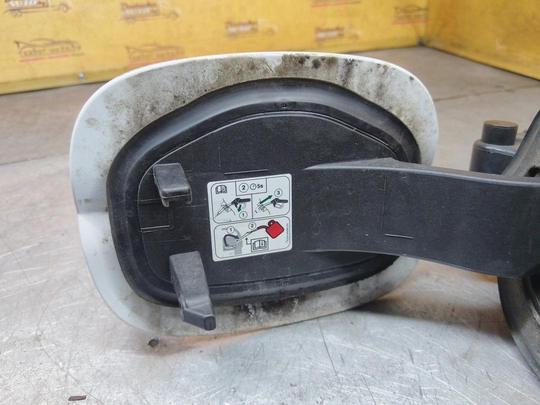 Лючок топливного бака UOK2GX Ford Fusion - Фото 6