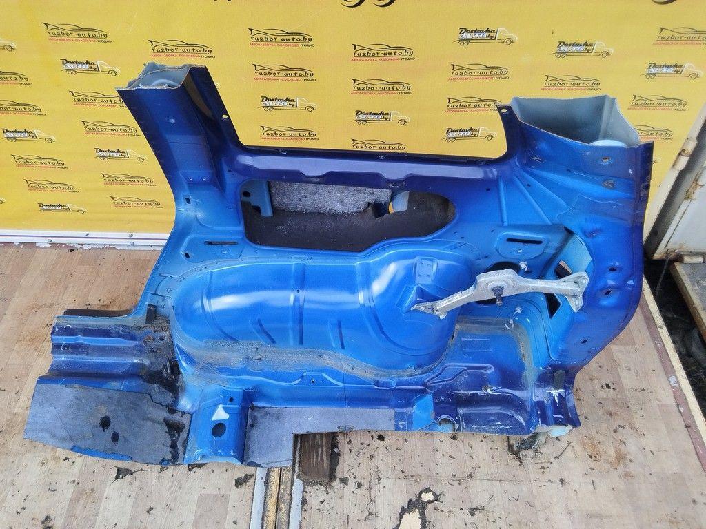Крыло заднее правое P5CT6H Opel Zafira undefined