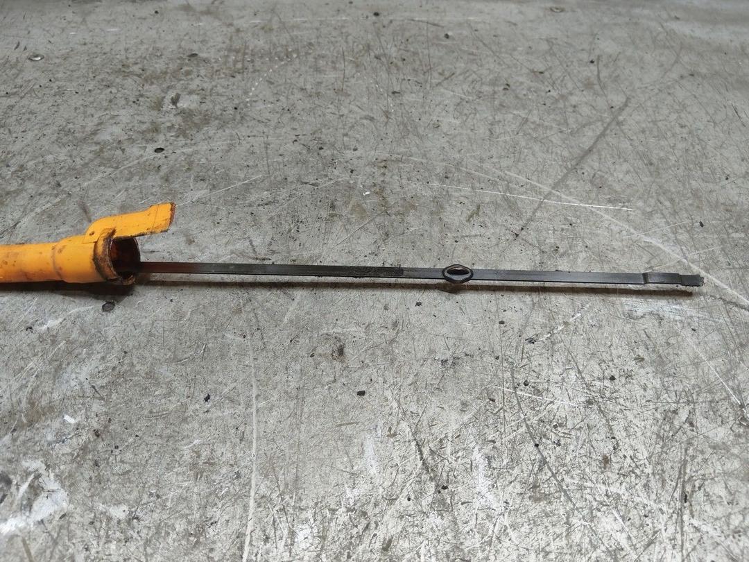 Щуп двигателя U7YZO9 Volkswagen Passat - Фото 2