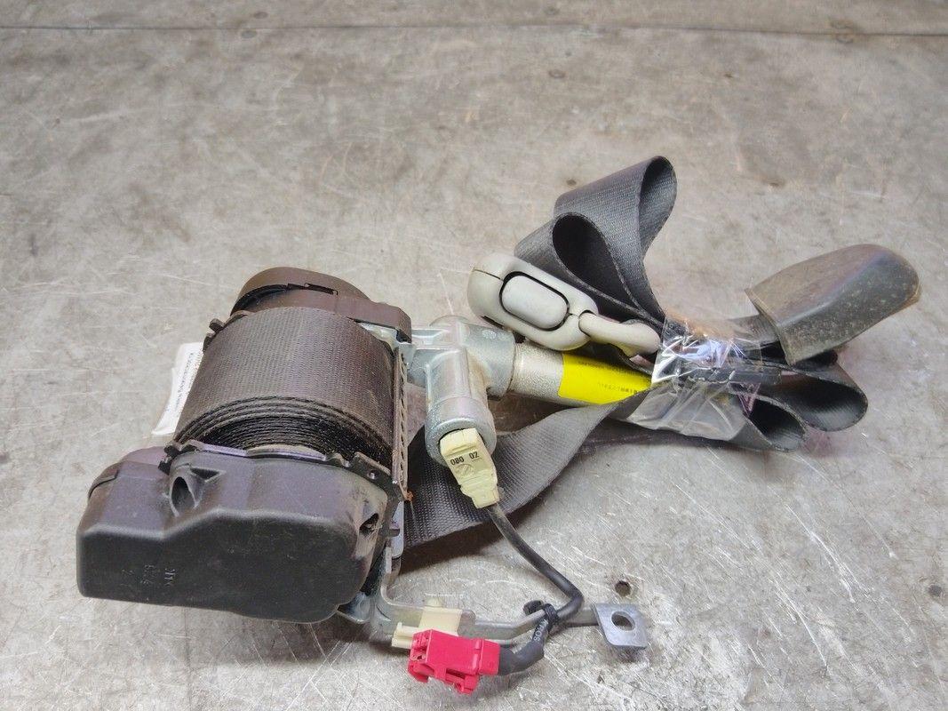 Ремень безопасности передний правый 2HMO3J Mitsubishi Space Star