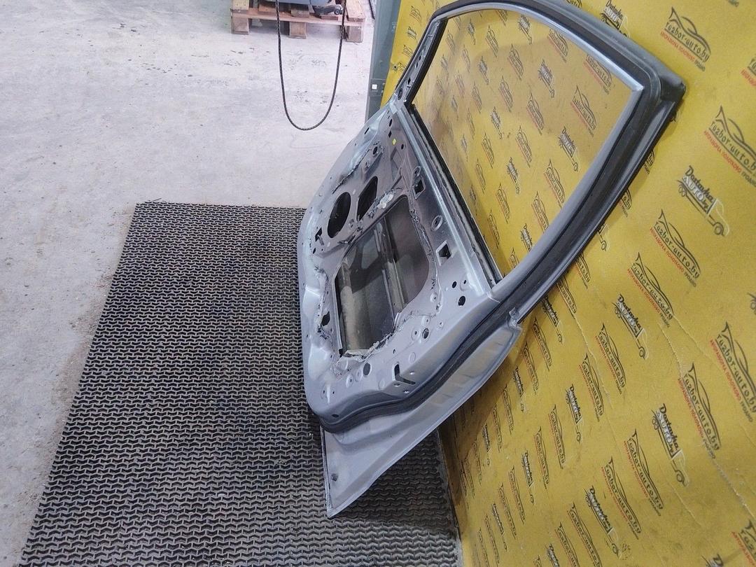 Дверь передняя правая XC4WUS Mitsubishi Grandis купить с доставкой. Огромный выбор запчастей и марок авто. У нас есть практически все.