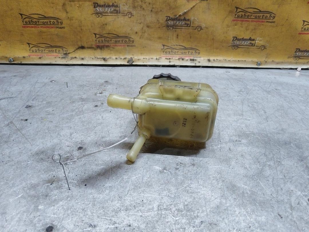 Бачок гидроусилителя Z9B73F Toyota Avensis купить с доставкой