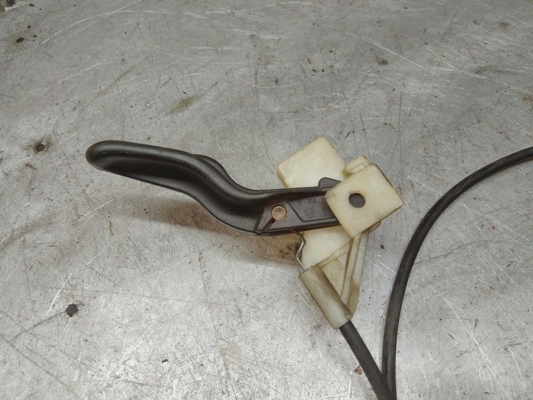 Трос капота RUJHD2 Opel Astra - Фото 3