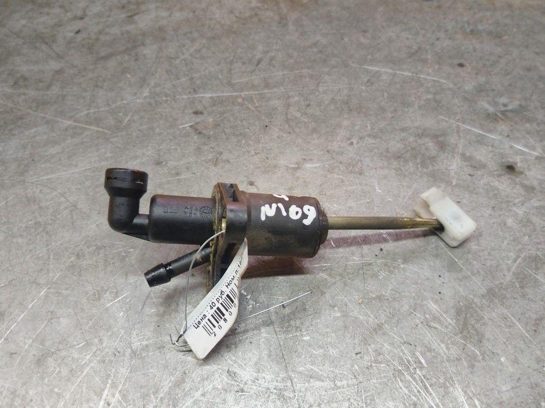 Цилиндр сцепления главный 0B43NL Volkswagen Golf