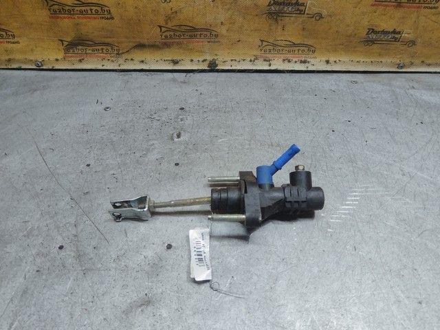 Цилиндр сцепления главный 4B4LHU Toyota Avensis купить