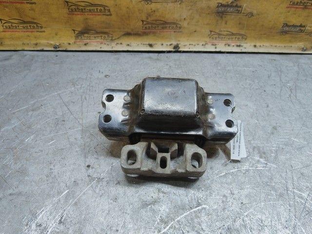 Подушка крепления двигателя LQYH6L Volkswagen Touran купить в магазине запчастей бу