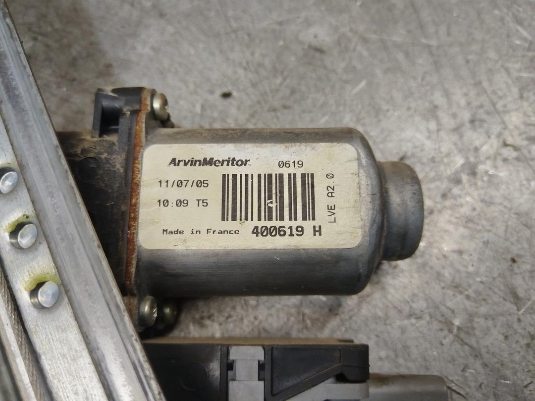 Стеклоподъемник электрический передний левый E8DLC1 Citroen C3 купить с доставкой