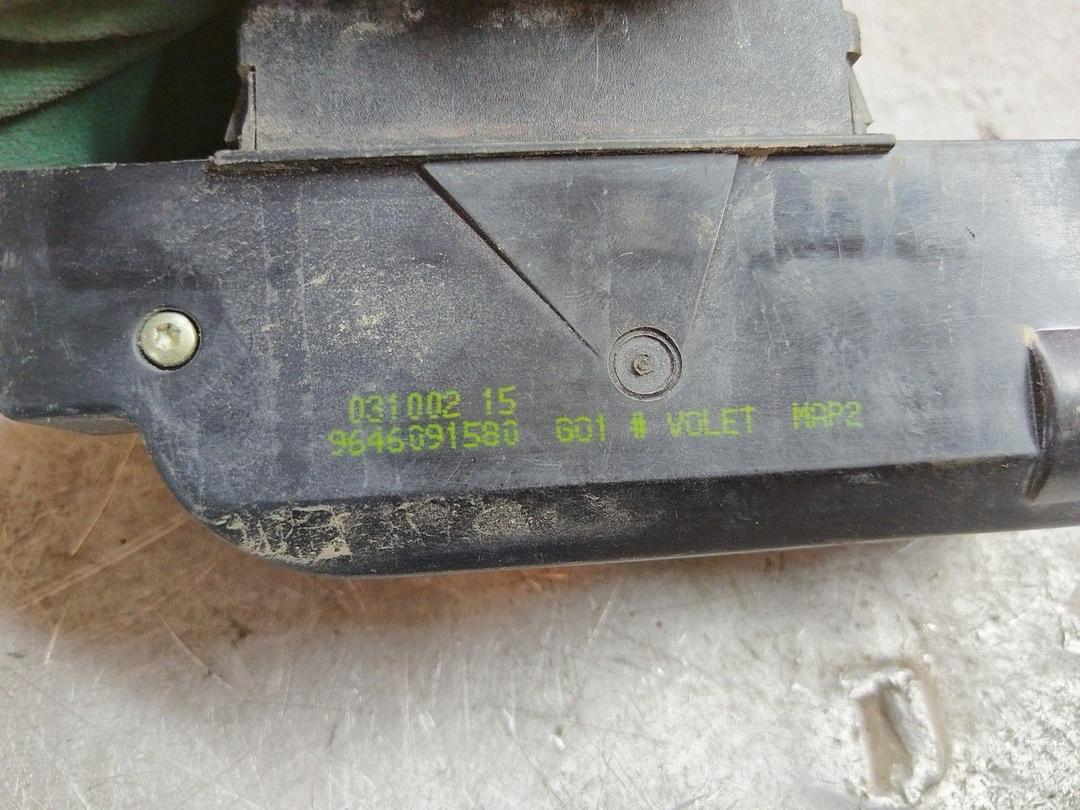 Замок багажника YRJOK5 Citroen Xsara Picasso - Фото 3