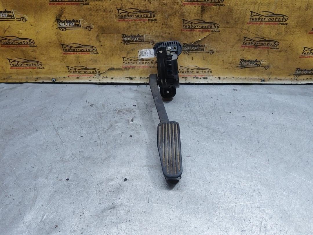 Педаль газа D9I1QE Volvo S60