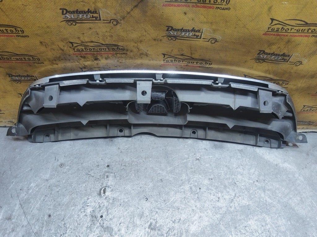 Решетка радиатора N5KMWH Honda FR-V - Фото 4