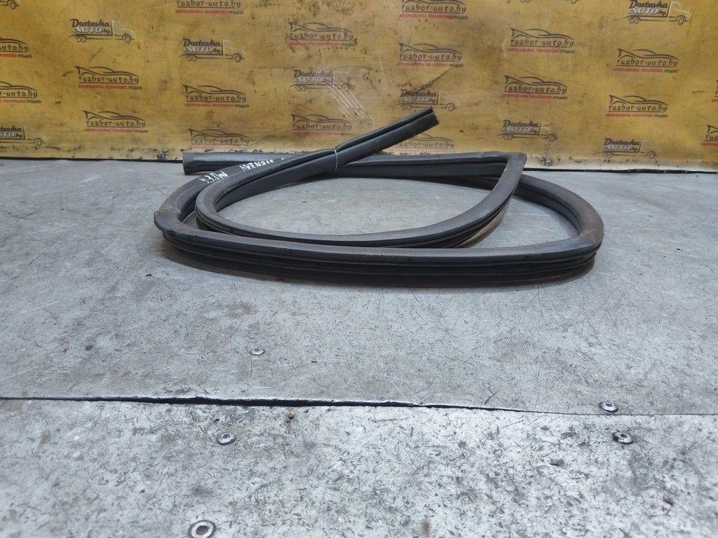 Уплотнитель двери задней правой QJVXXF Toyota Avensis - Фото 5