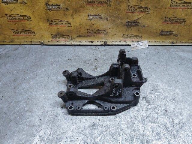 Кронштейн генератора KN6KLO Citroen Xsara Picasso