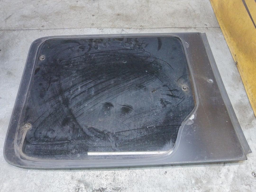 Стекло двери сдвижной DPEEVR Citroen Berlingo купить с доставкой