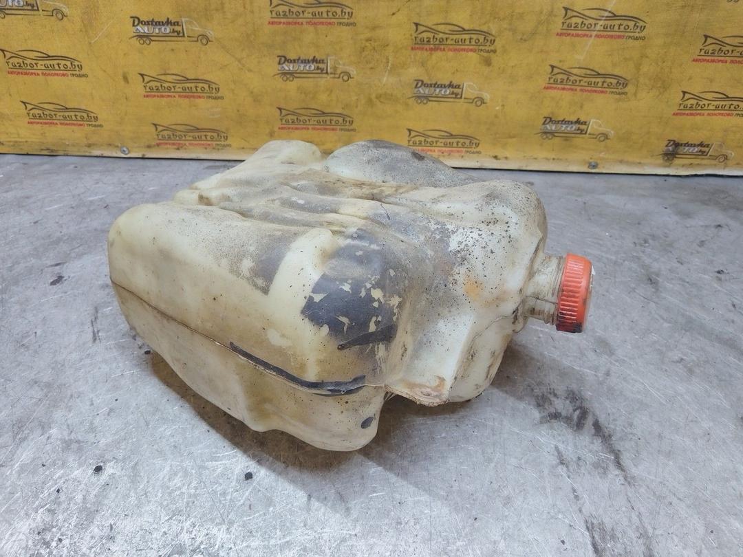 Бачок омывателя F8BGV7 Peugeot 406 купить