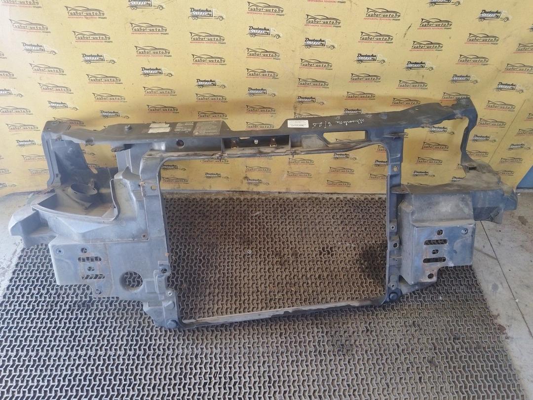 Передняя панель крепления облицовки (телевизор) 5K0COE Seat Alhambra