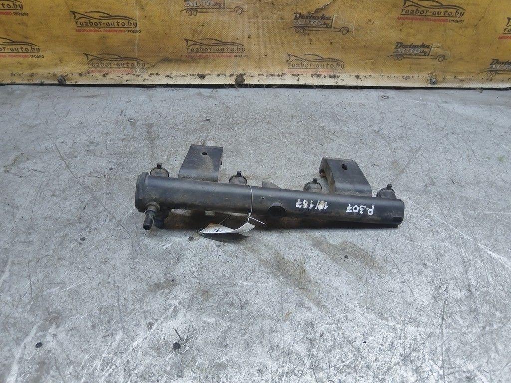 Топливная рампа UFYOP8 Peugeot 307 - Фото 1